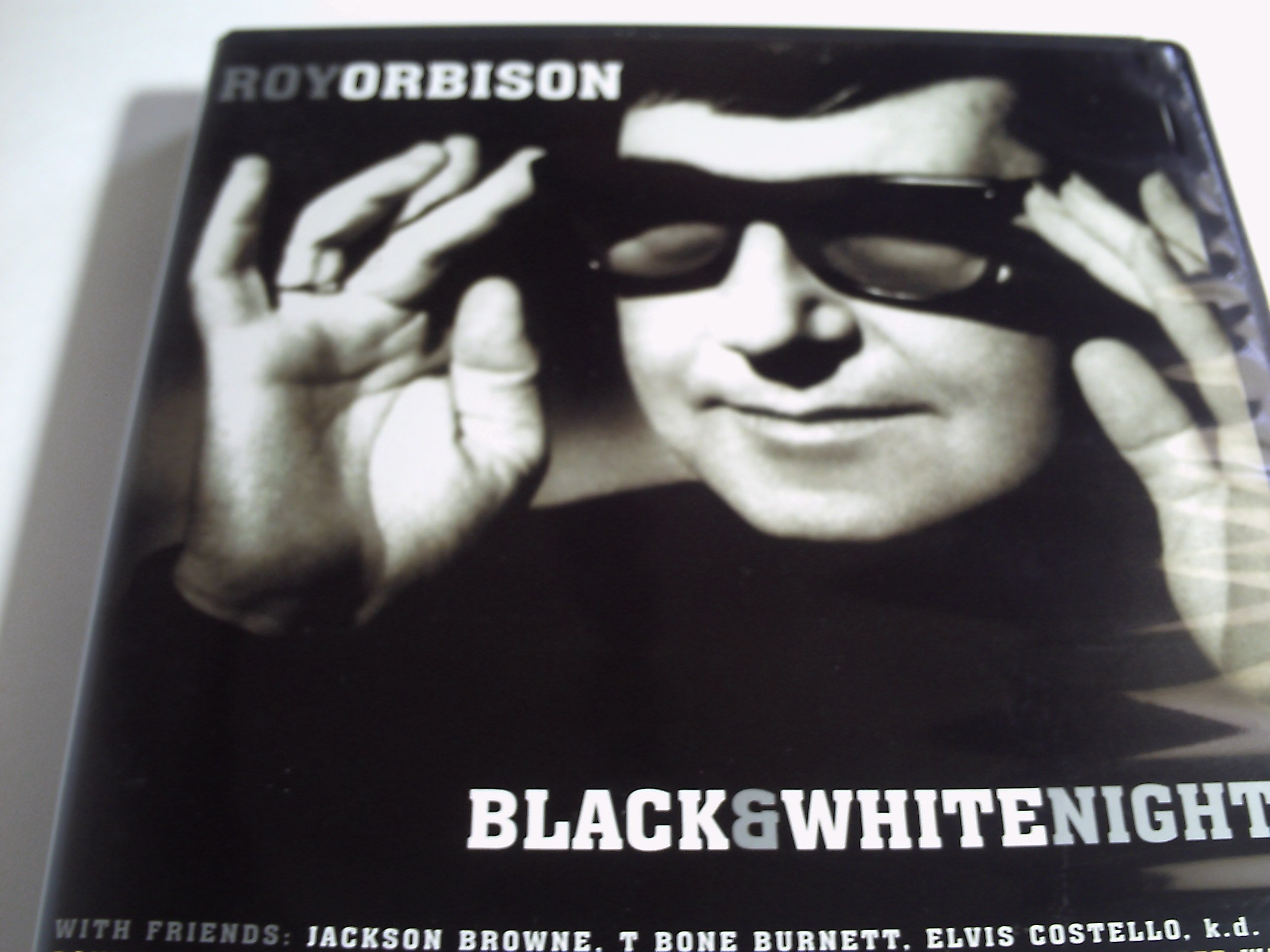 Amazon.com: Roy Orbison - Black & White Night (DVD & DVD Audio